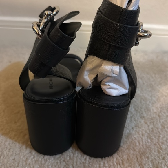 NWOT Rebecca Minkoff Malina black leather ankle strap sandal with clasp size 9.5 - Picture 4 of 8